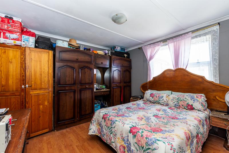 2 Bedroom Property for Sale in Portlands Western Cape